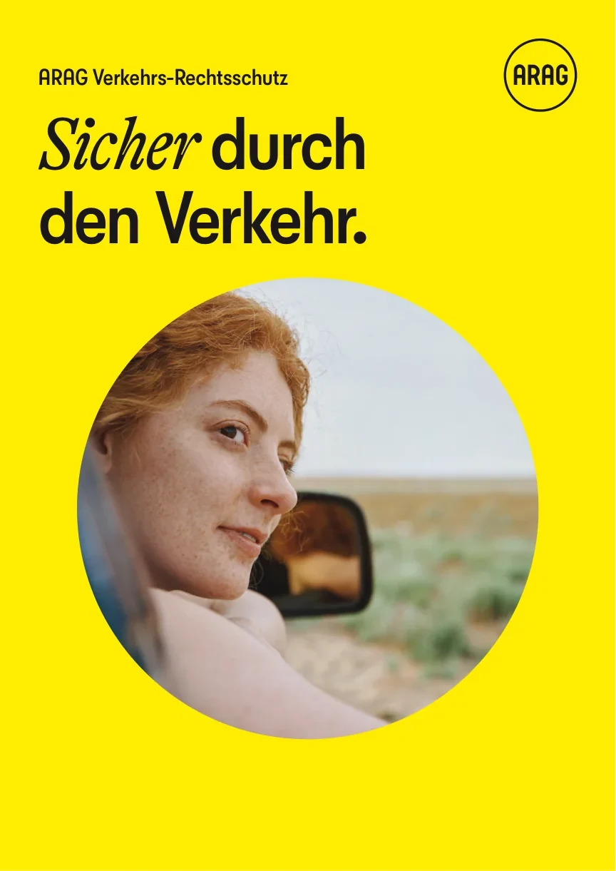 Cover des ARAG Verkehrs-Rechtsschutz Flyers mit dem Titel Sicher durch den Verkehr